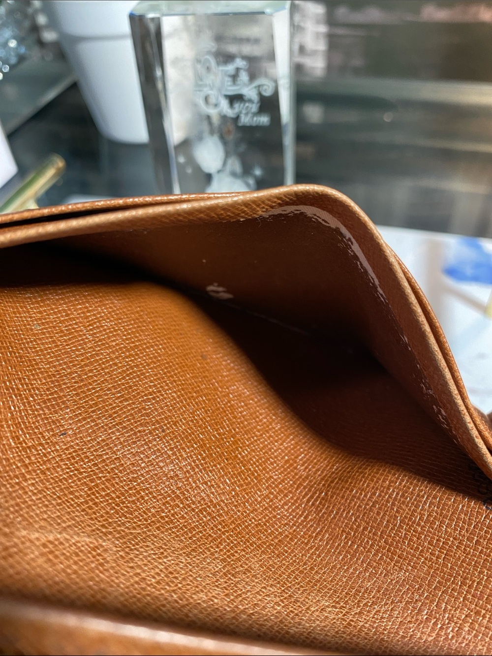 Authentic Louis Vuitton Monogram Bifold Zippy Wallet - Picture 11 of 15